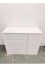 Modern 5-Drawer Dresser