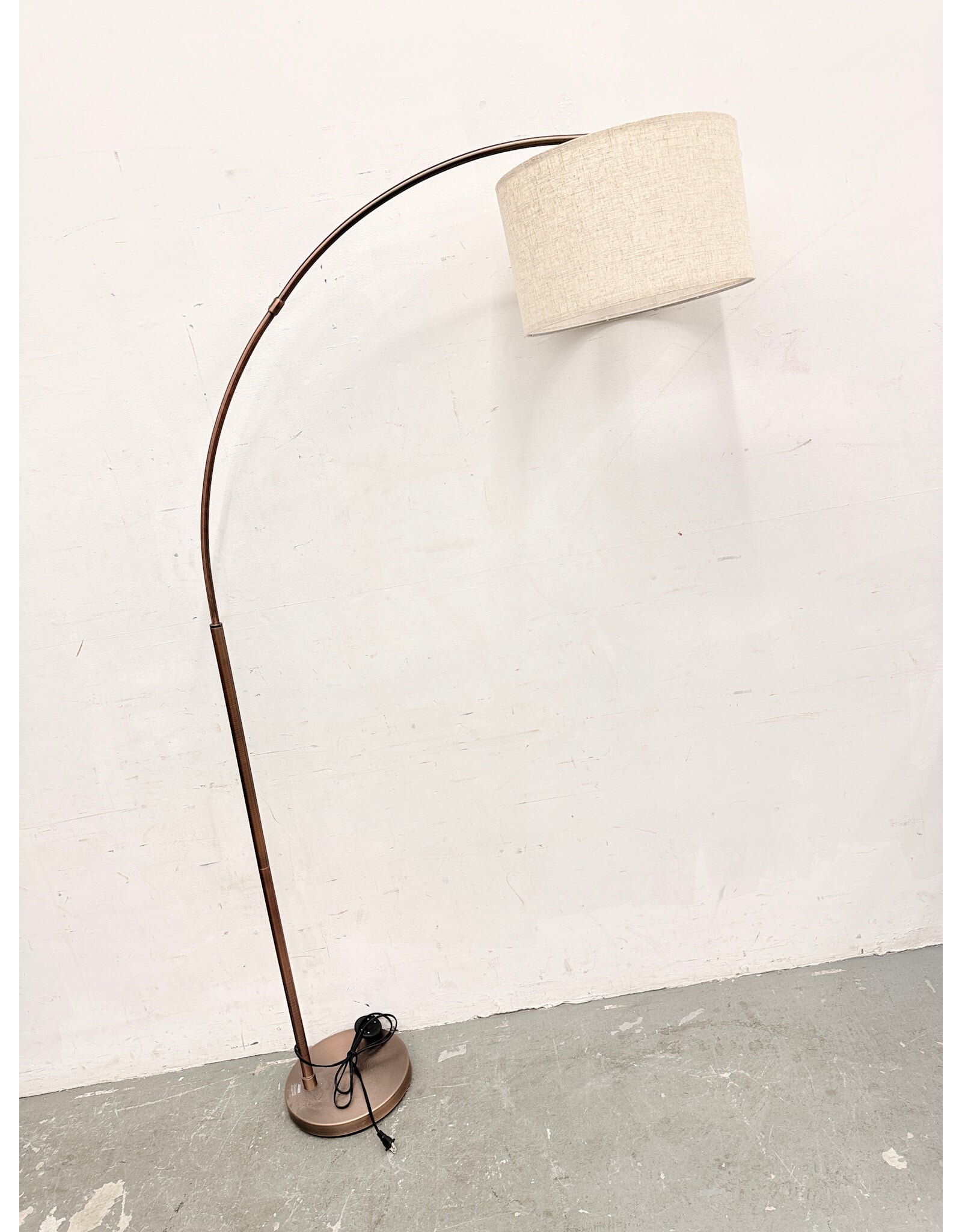 Arc Floor Lamp, Rose Gold
