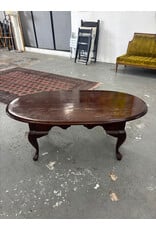 Queen Anne Style Oval Coffee Table