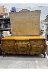 Vintage Italian Style Serpentine 9-Drawer Dresser
