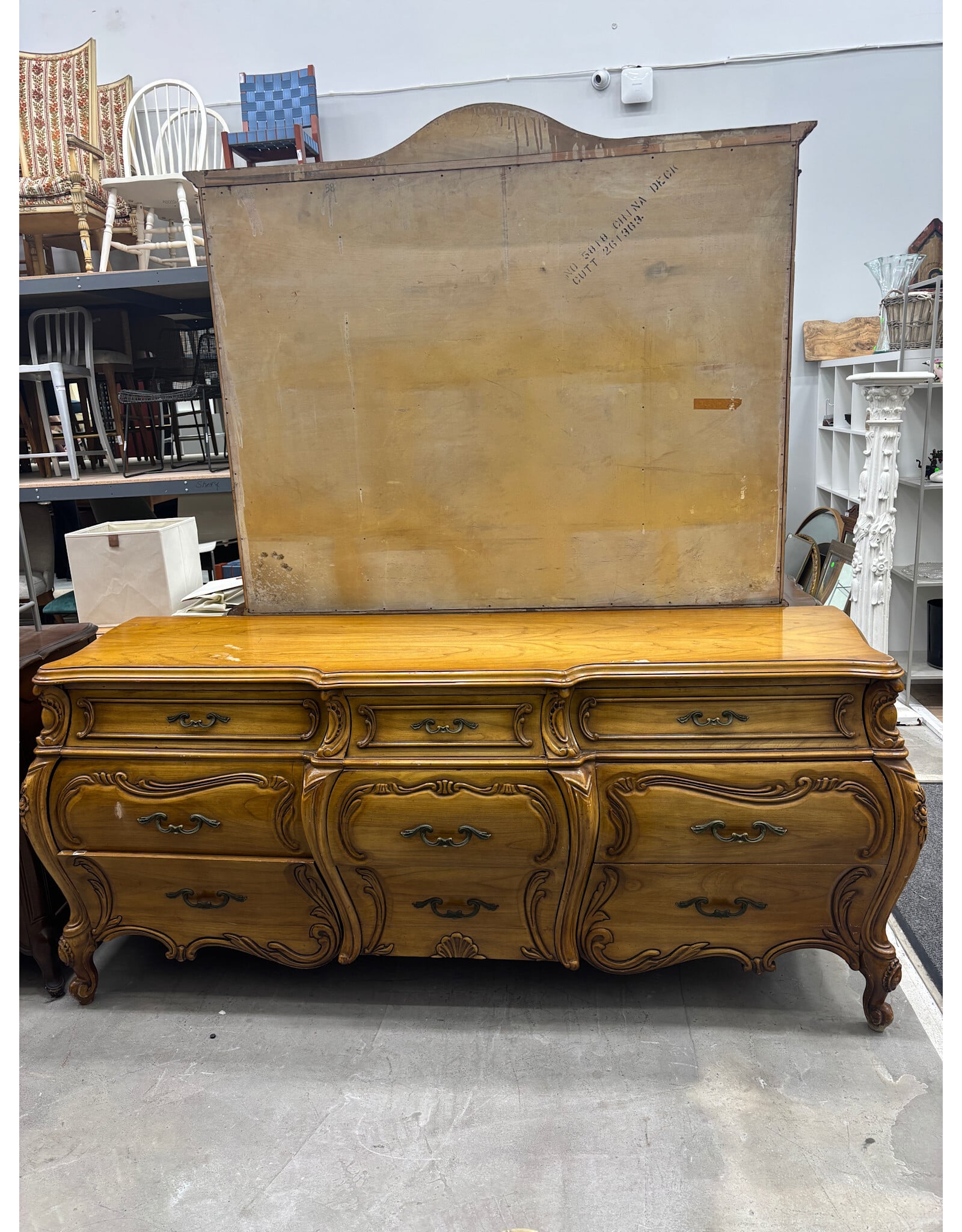 Vintage Italian Style Serpentine 9-Drawer Dresser