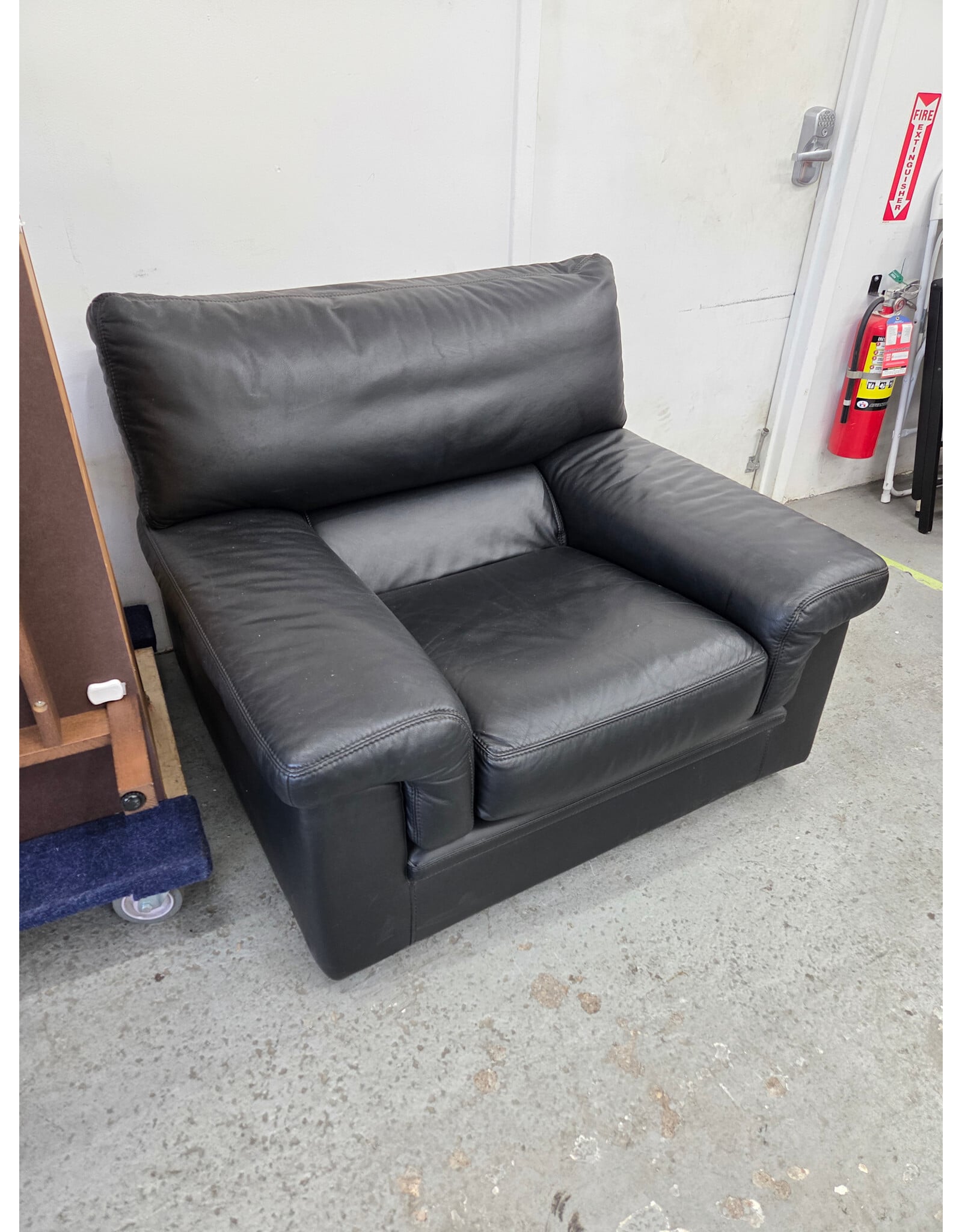 Black Leather Wide Armchair