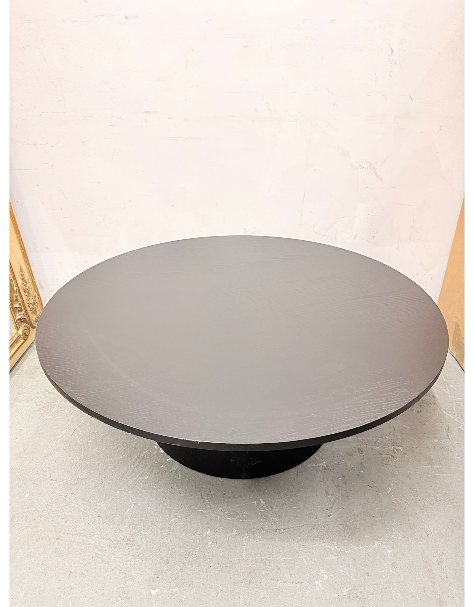 Minimalist Round Black Coffee Table