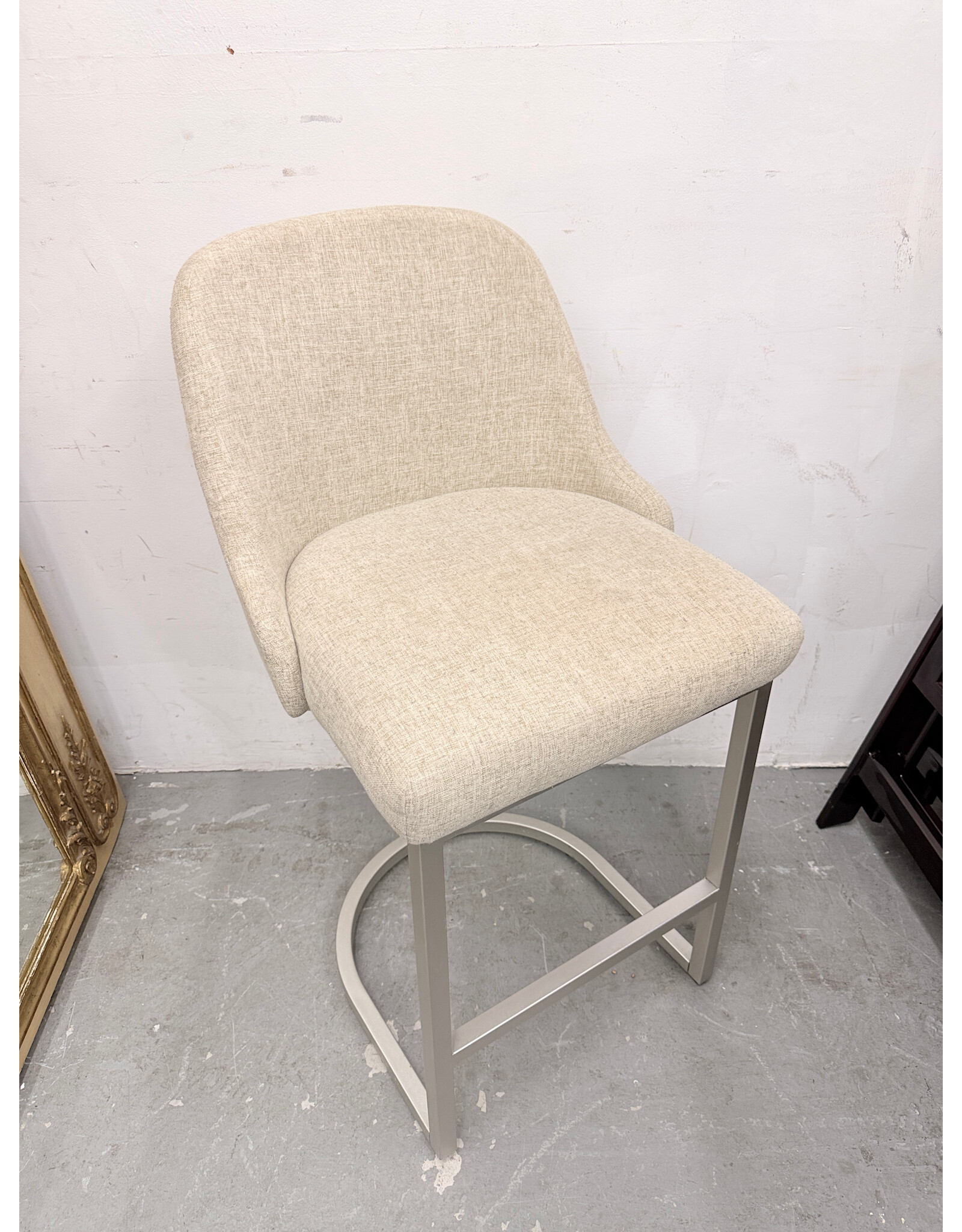 Barrelback Modern Counter Stool in Oatmeal Linen