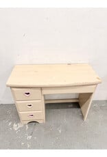 4-Drawer Charming Children Desk