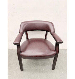 Traditional Lounge Chair