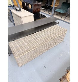Safavieh Caius Wicker Bench With Storage