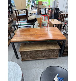 Modern Parsons Style Dining Table With Metal Legs