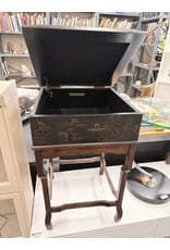 Ethan Allen Chinoiserie Lift Top End Table