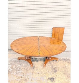 Tripod Feet, Oval Top Extendable Dining Table
