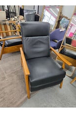 Back Creek Black Recliner