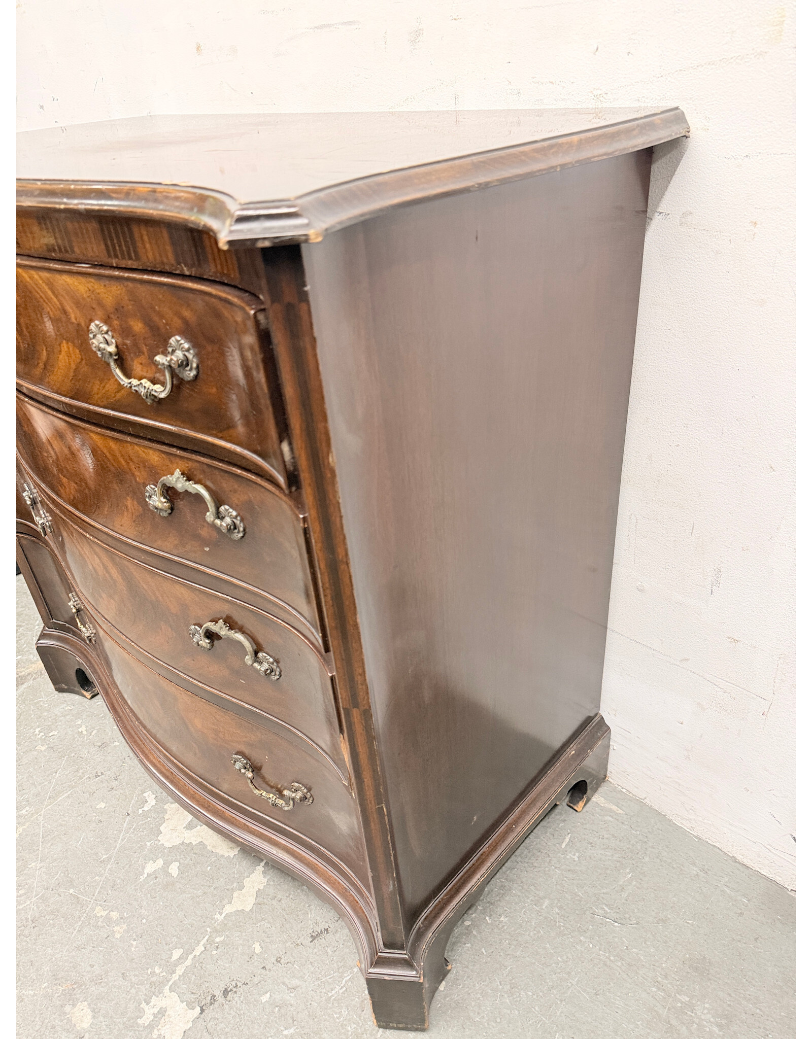 Old Colony Furniture Georgian Style 4-Drawer Chest of Drawer in Mahogany
