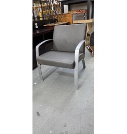 Alera Metal Lounge Mid-Bacst Chair