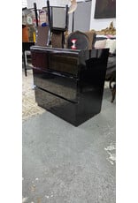 Vintage High Gloss 3 Door Dresser
