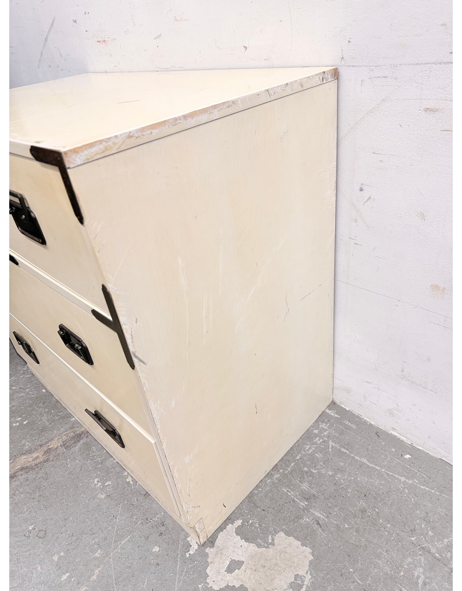 Mid-Century Style White Lacquer Campaign Chest of Drawers