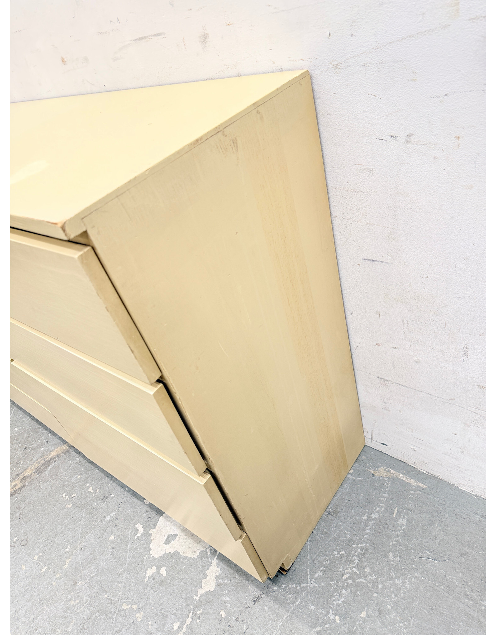 Cream 9-Drawer Wooden Dresser