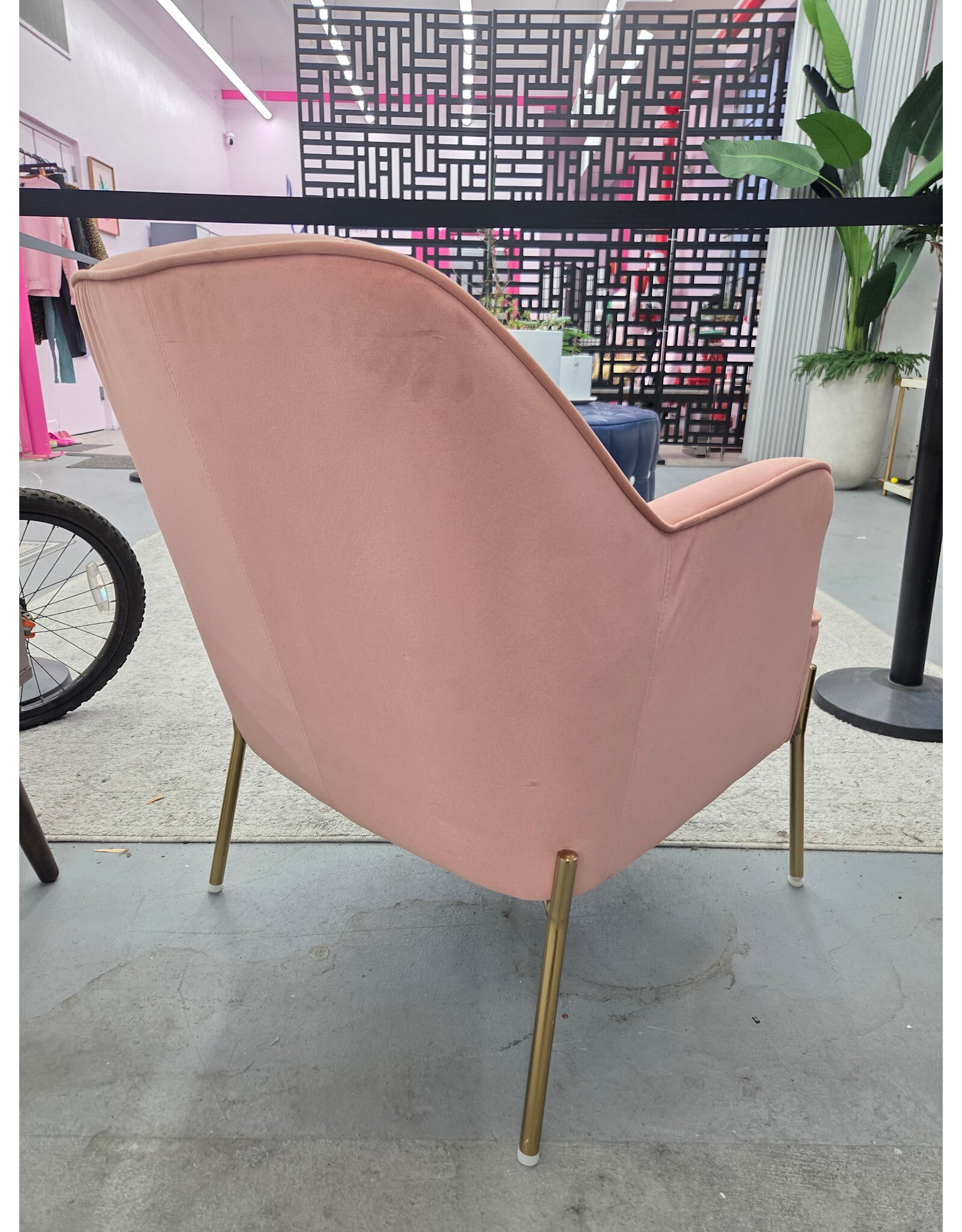 Modern Pink Velvet Accent Chair