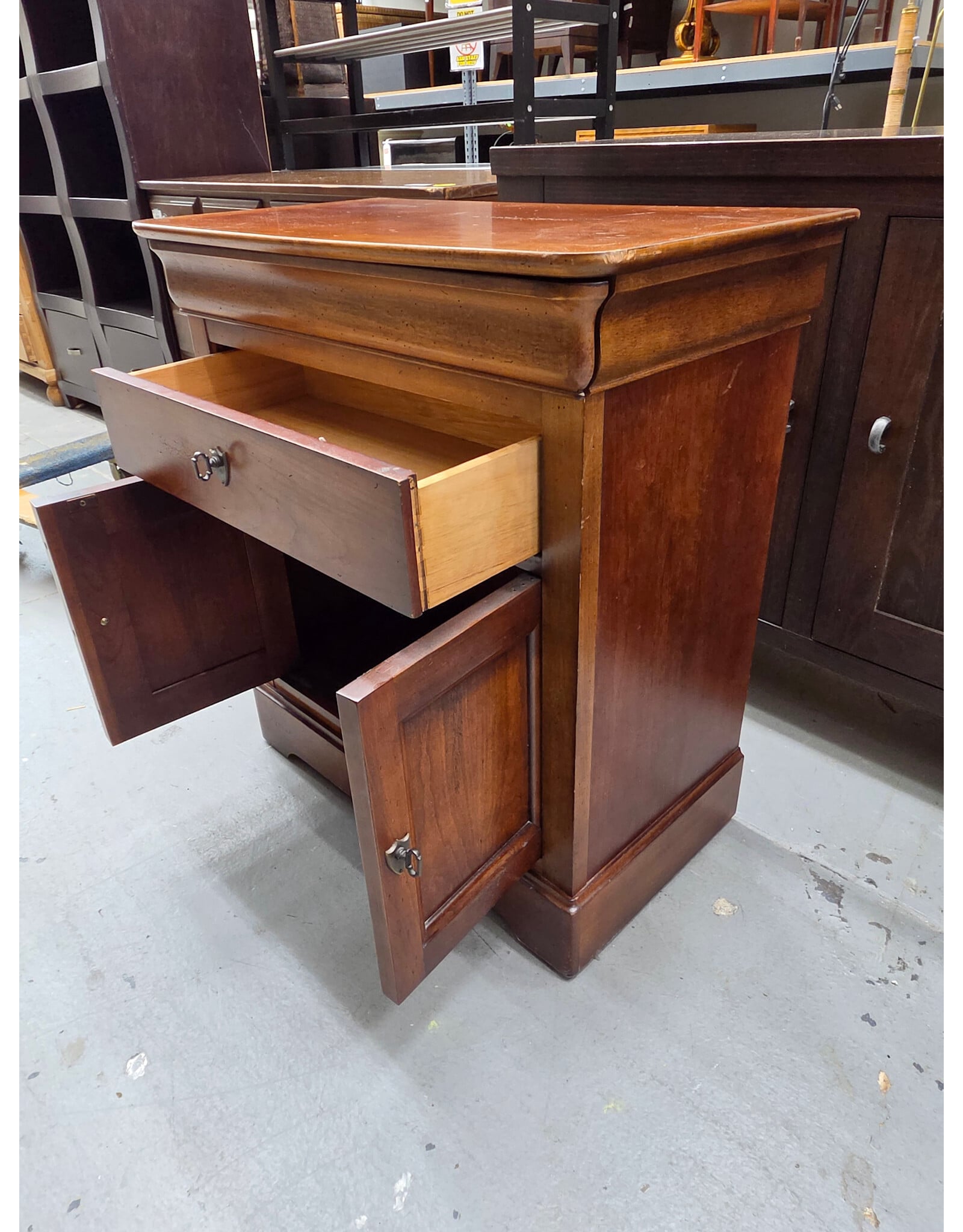 National Mt. Airy Louis Philippe-Style Cherry Nightstand