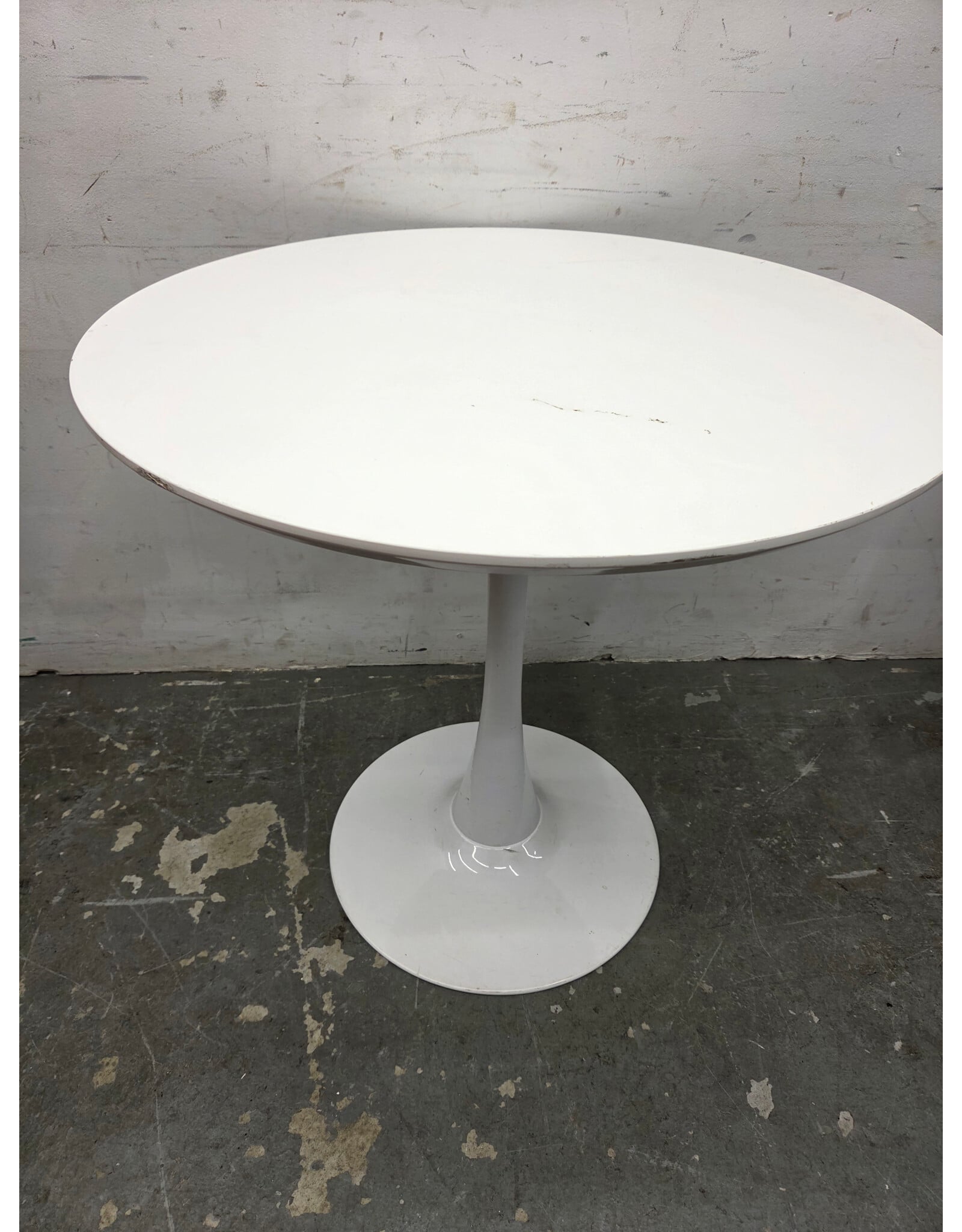 White Round Dining Table