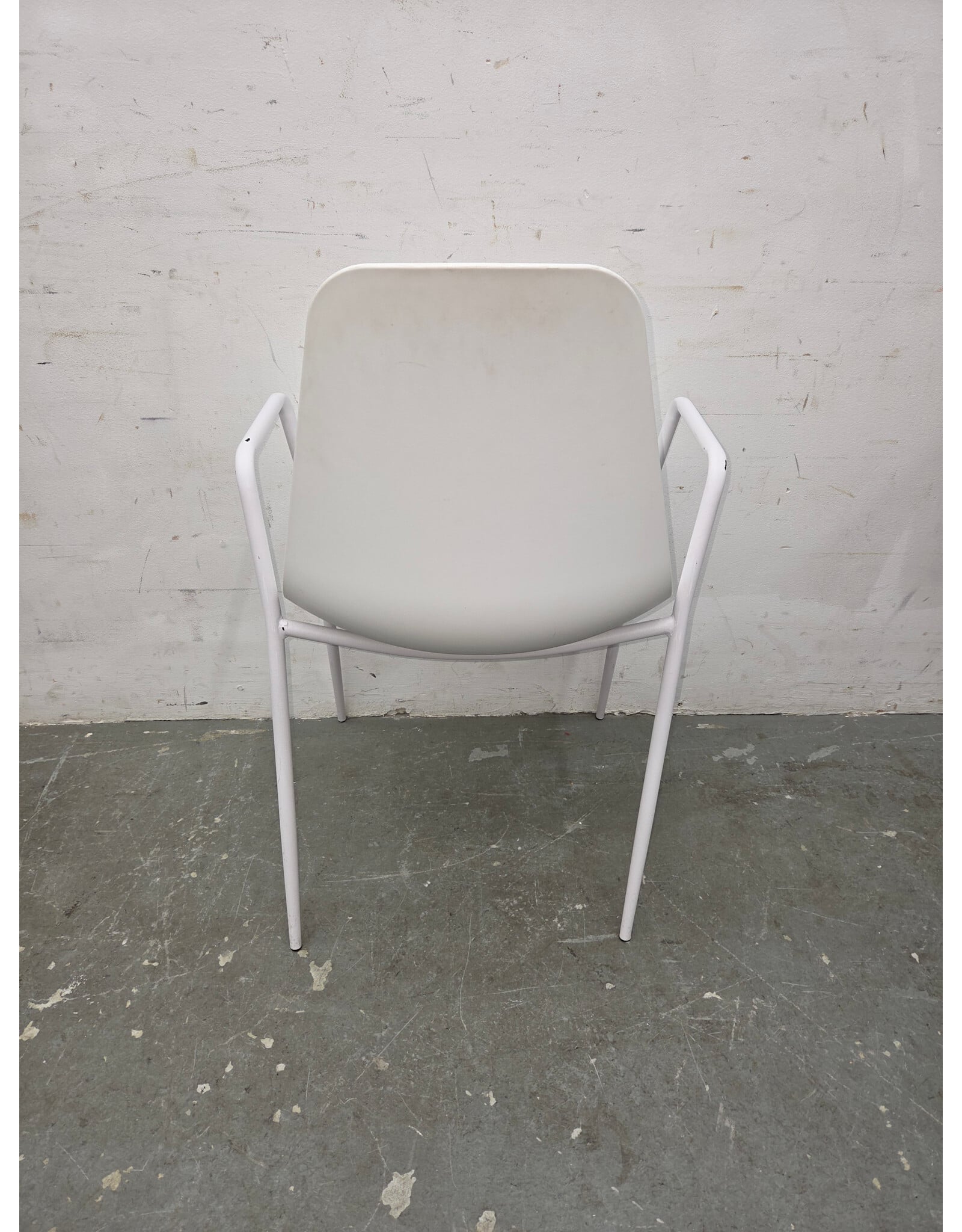 Article Svelti Dining Chair with Arms