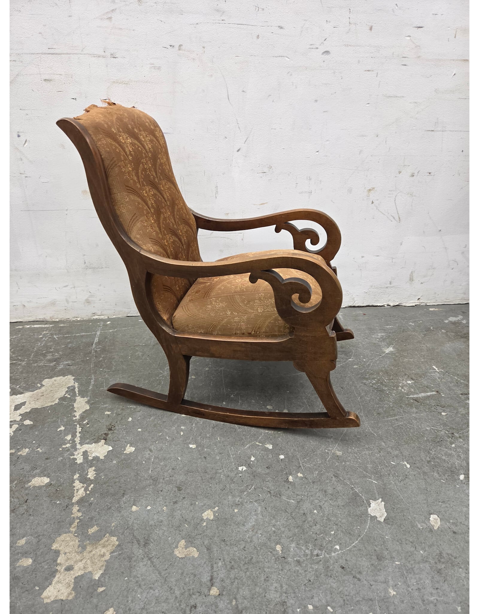 19th-Century Victorian-Style Scroll-Frame Rocking Chair