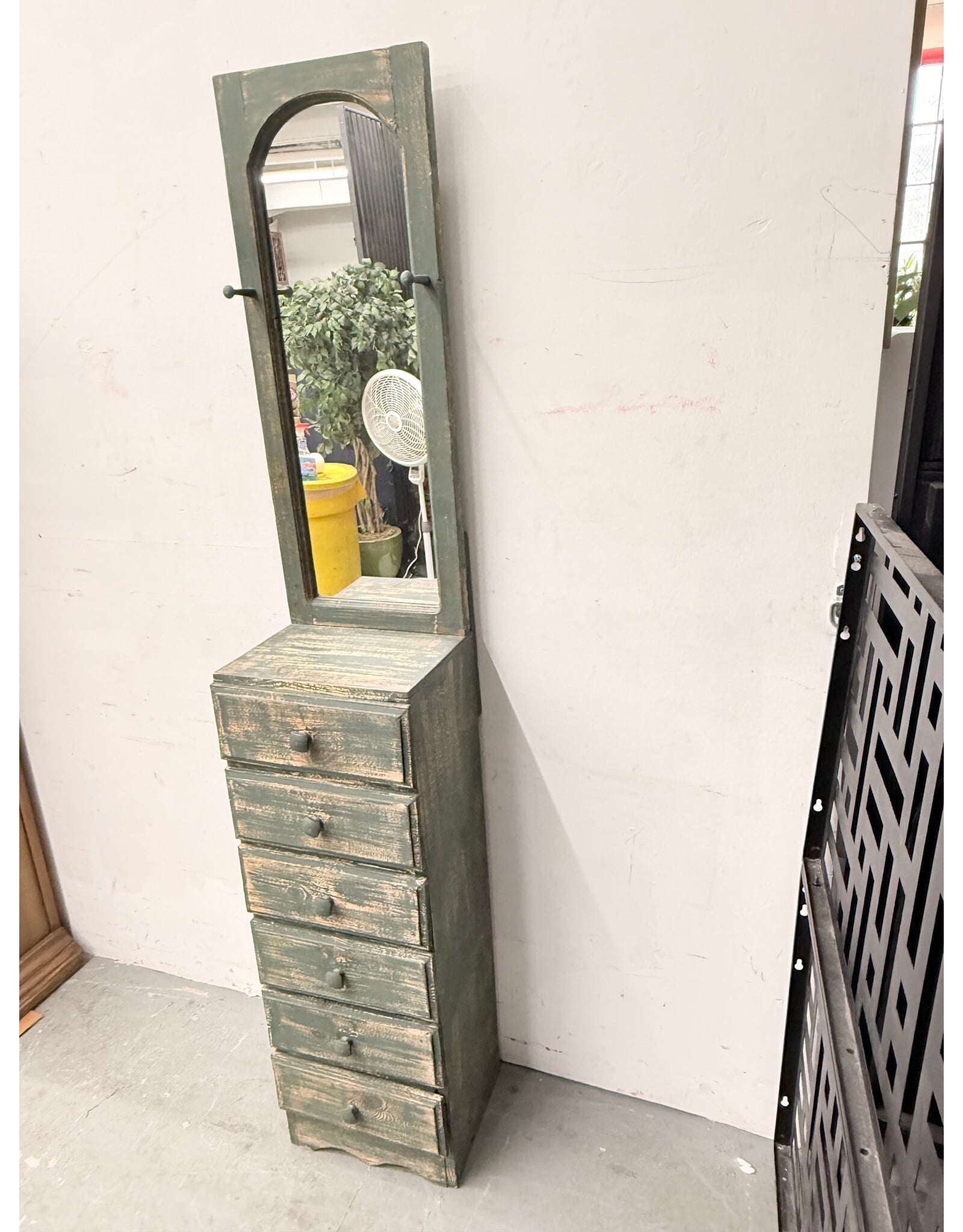 Green-Painted Wooden Mirror-Topped Storage Tower, 6-Drawers