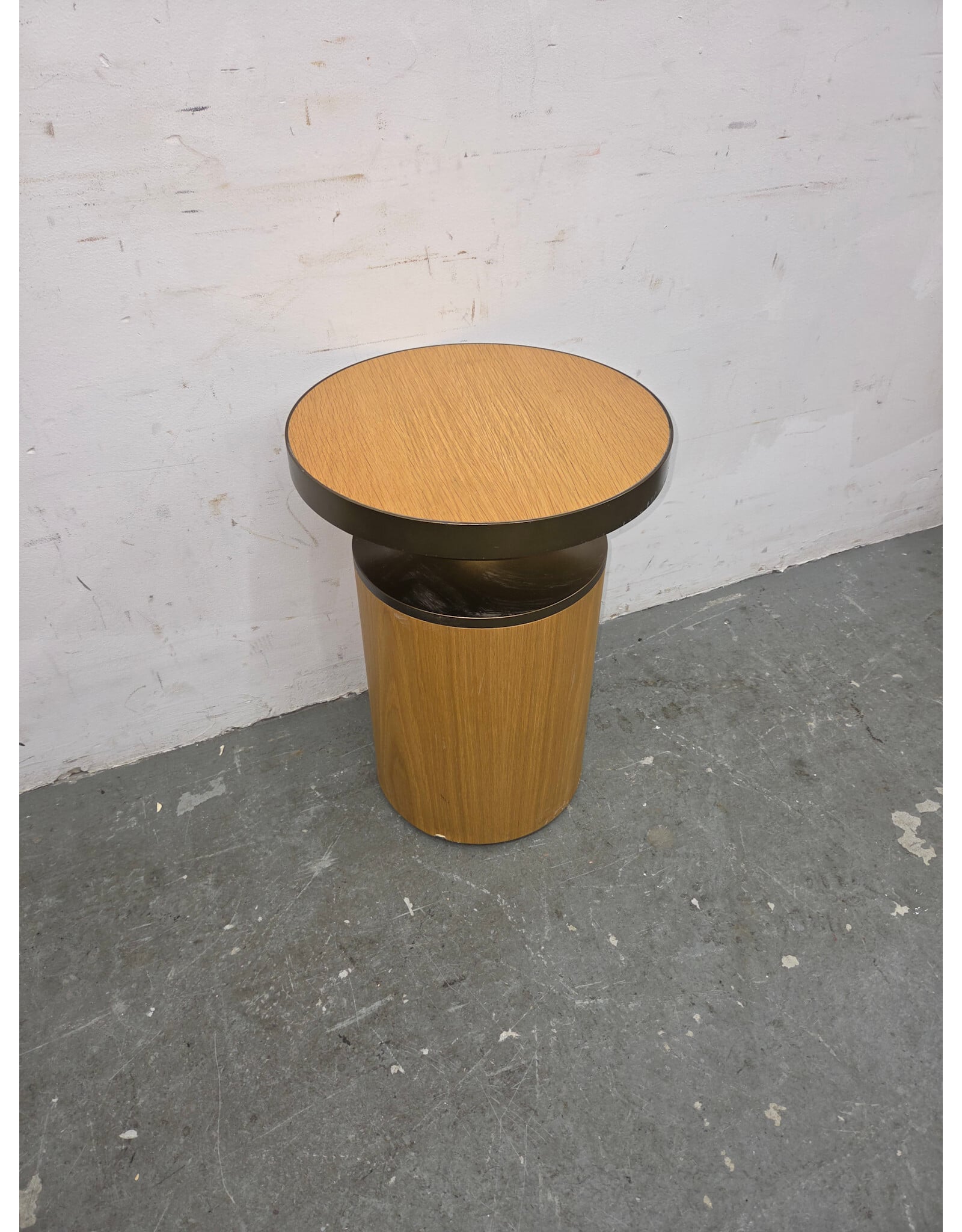 Gold Oak Side Table