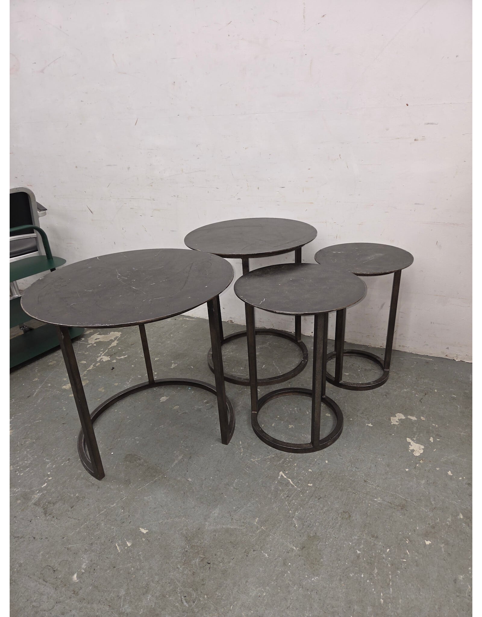 4-Piece Round Metal Nesting Table Set