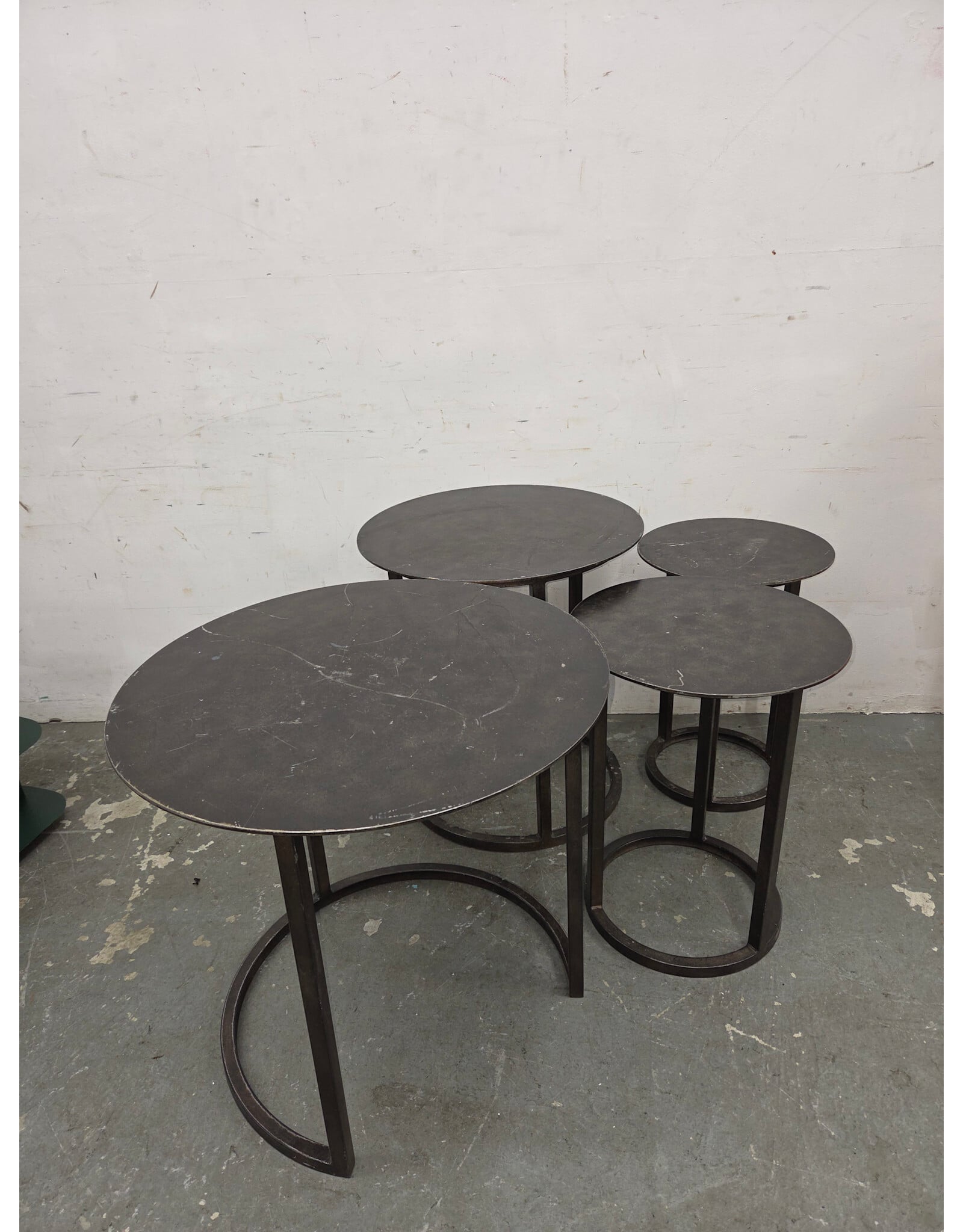4-Piece Round Metal Nesting Table Set