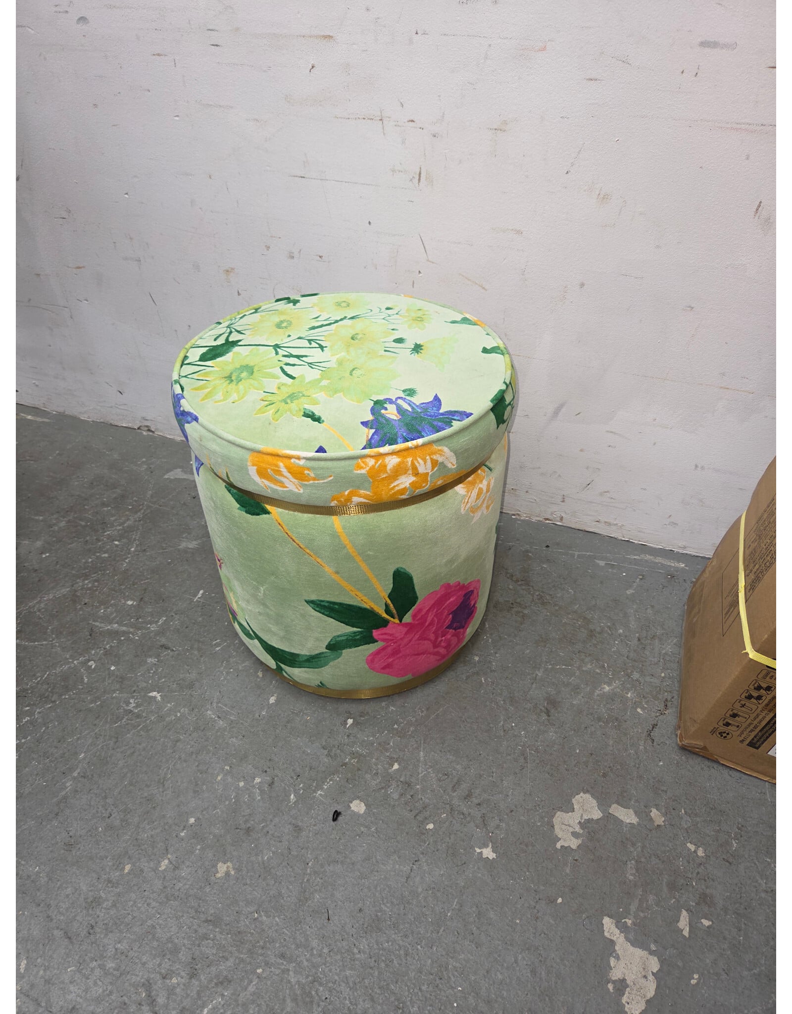 Velvet Floret Stool