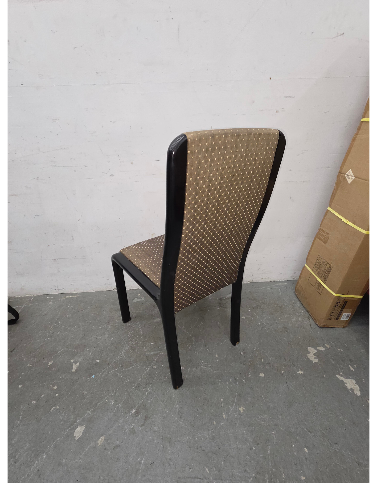 Adams II Shev Chair