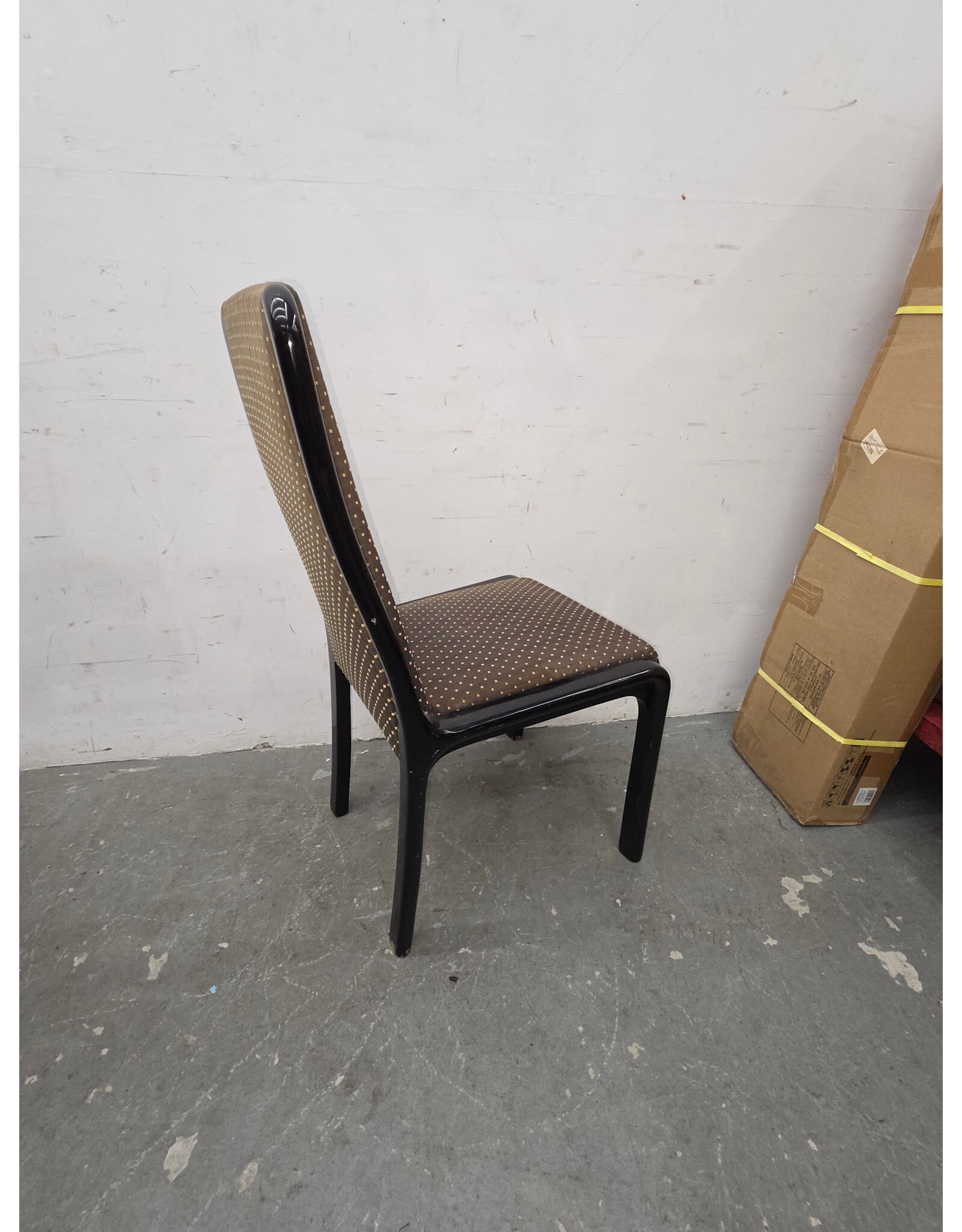 Adams II Shev Chair