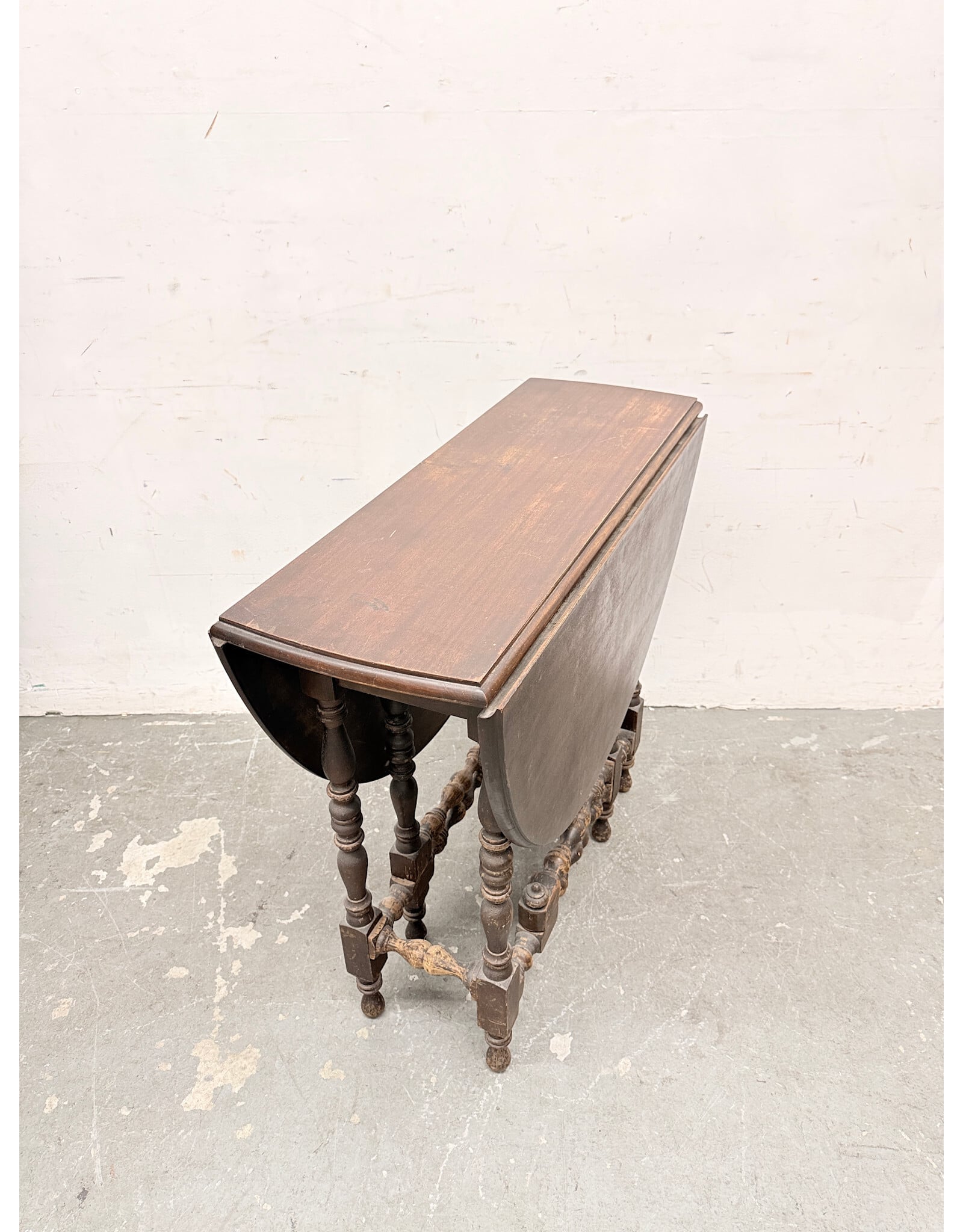 Antique Drop-Leaf Gate-Leg Table