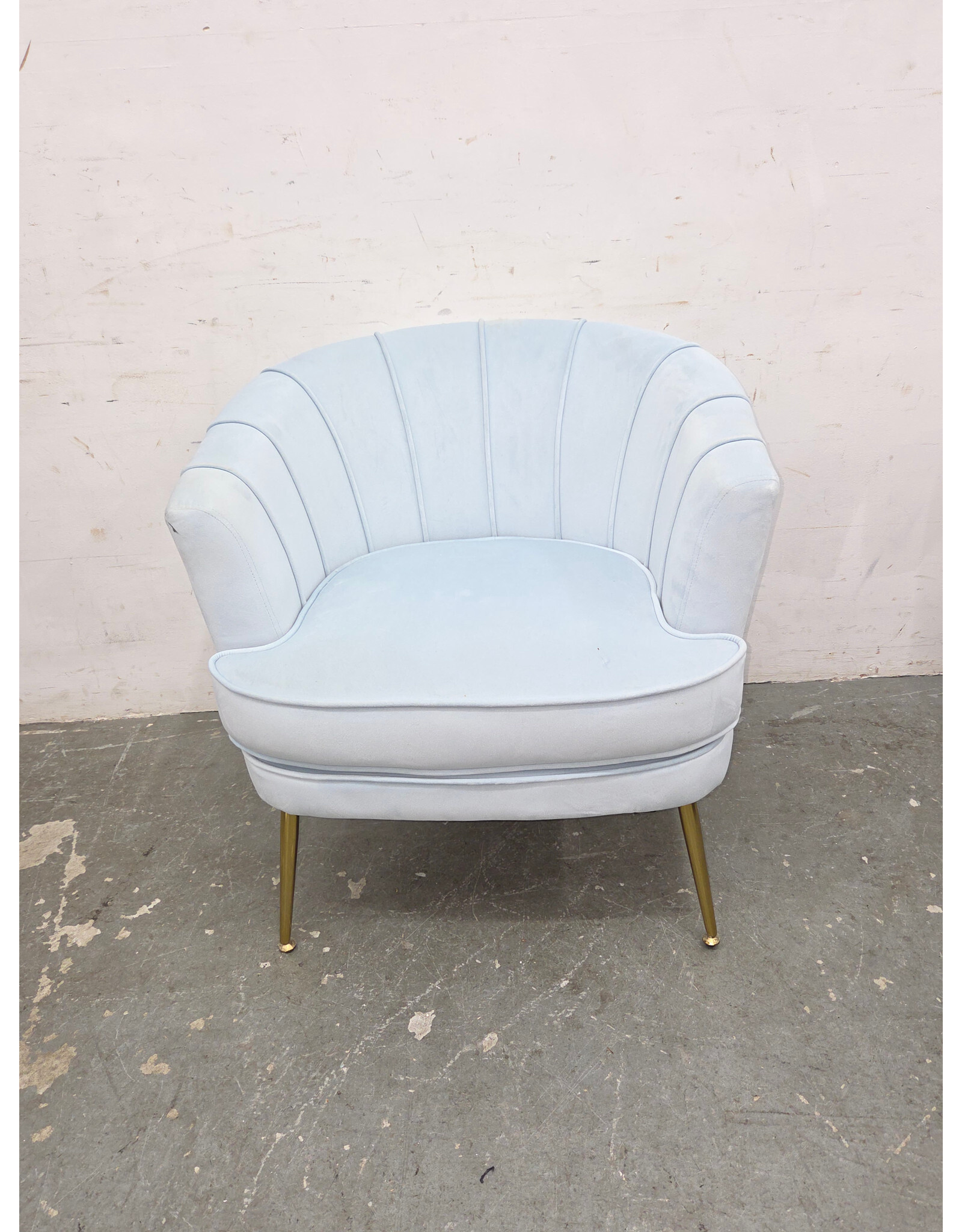 Altrobene Velvet Baby Blue Accent Chair