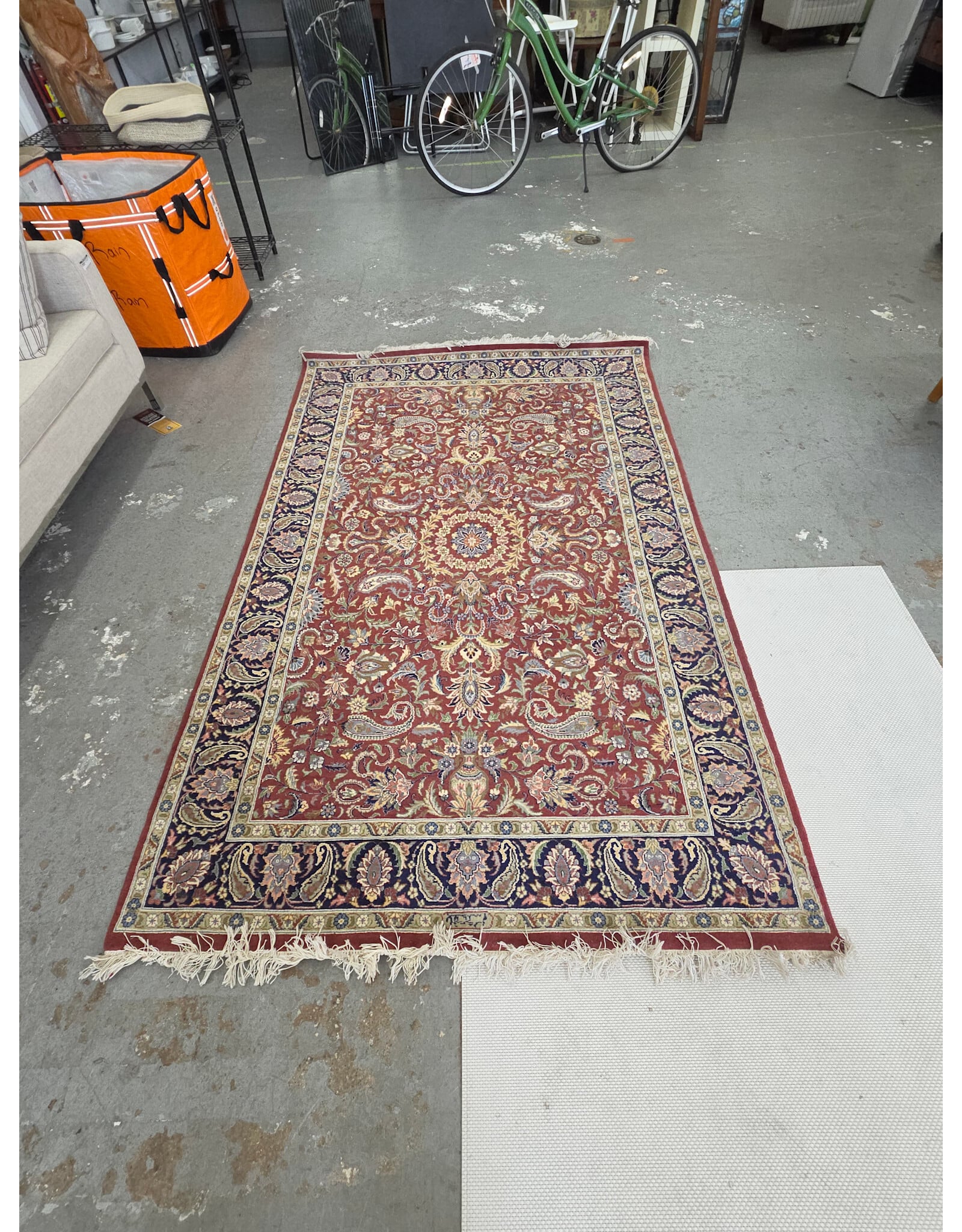 Traditional Hand-Knotted Persian-Style Area Rug