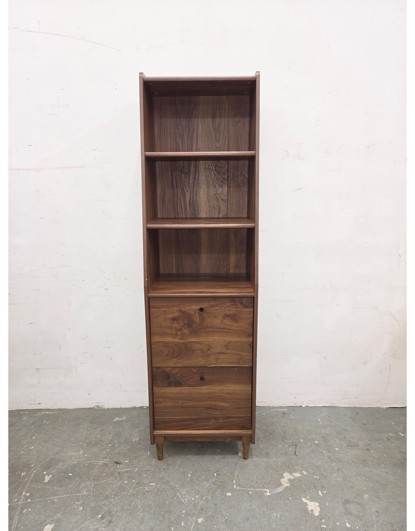 Sauder Harvey Park 3-Shelf Narrow Bookcase