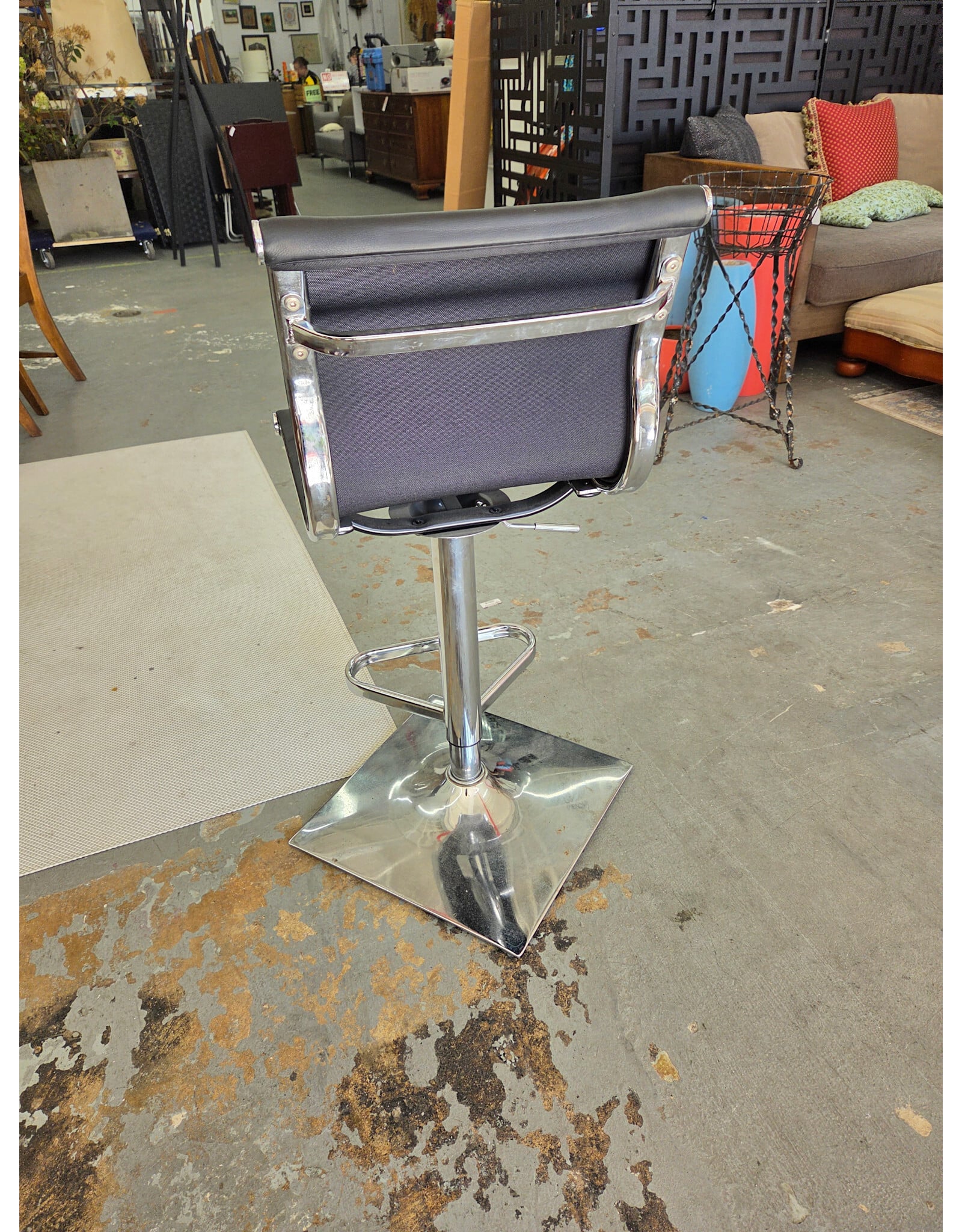 LumiSource Master Black Bar Stool