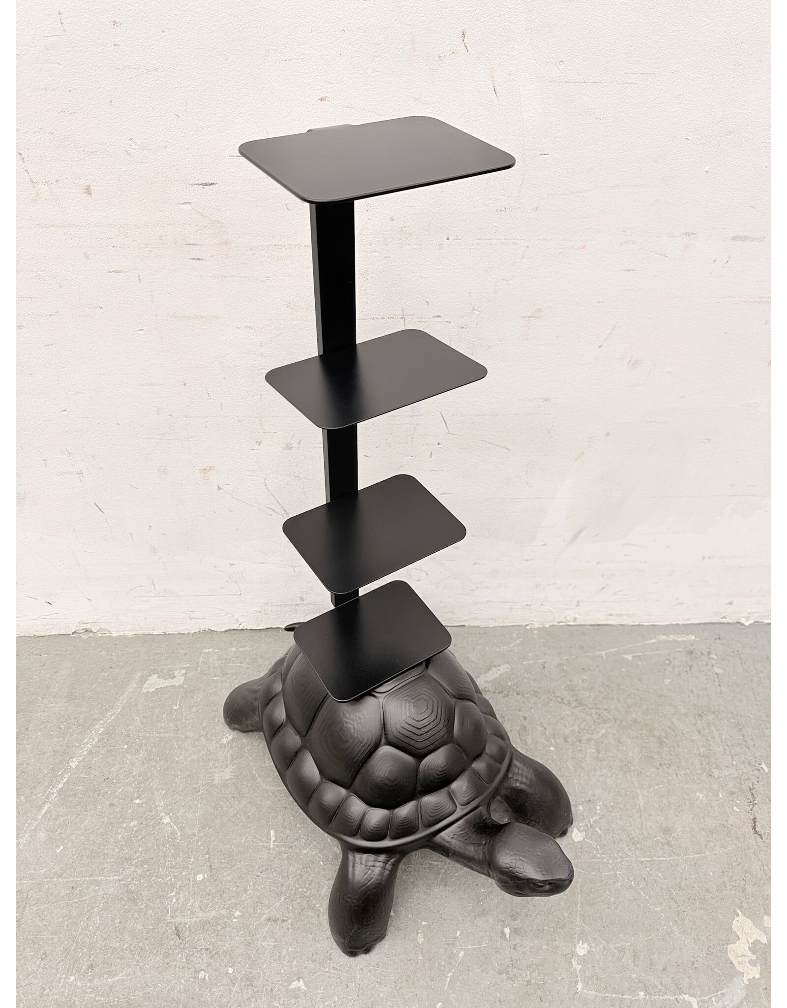Qeeboo Turtle Carry Bookcase by Marcantonio in Black