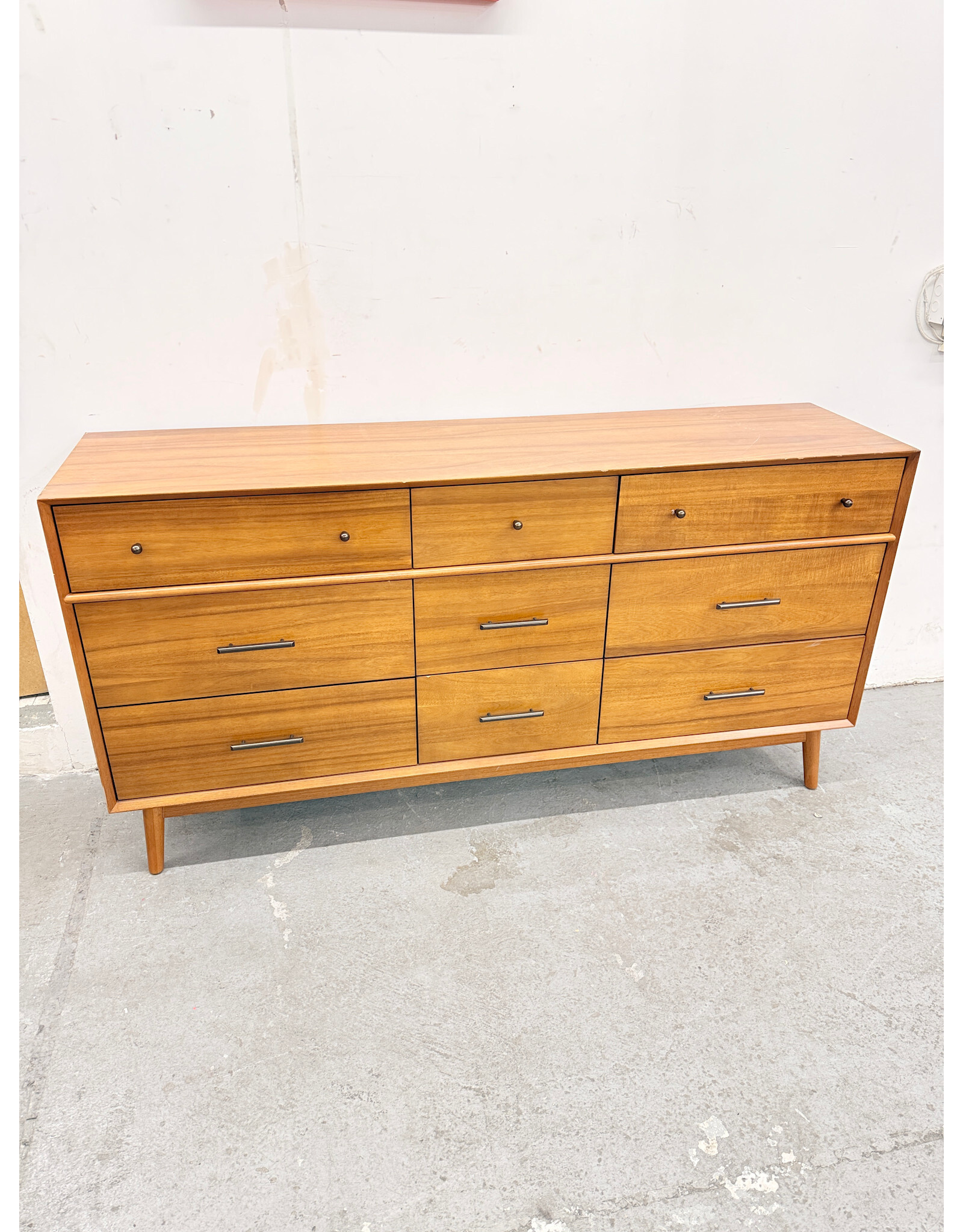Mid-Century Modern Style Wooden 9-Drawer Dresser