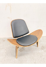 Mid-Century Modern Style Shell Lounge Chair by Hans J. Wegner