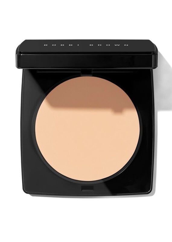 BOBBI BROWN Sheer Finish Pressed Powder - Soft Sand