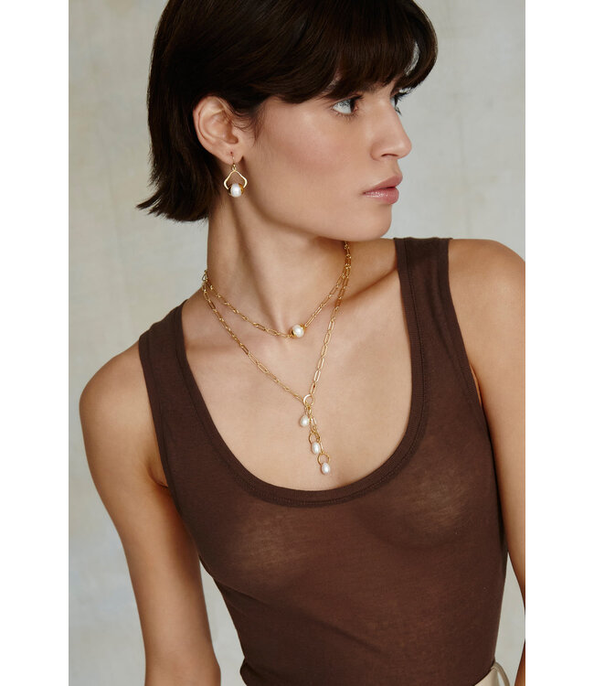 Tamsyn Necklace White Pearl