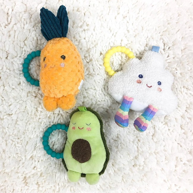 Mary Meyer Taggies 'Shake & Teethe' Rattle by Mary Meyers (0m+)