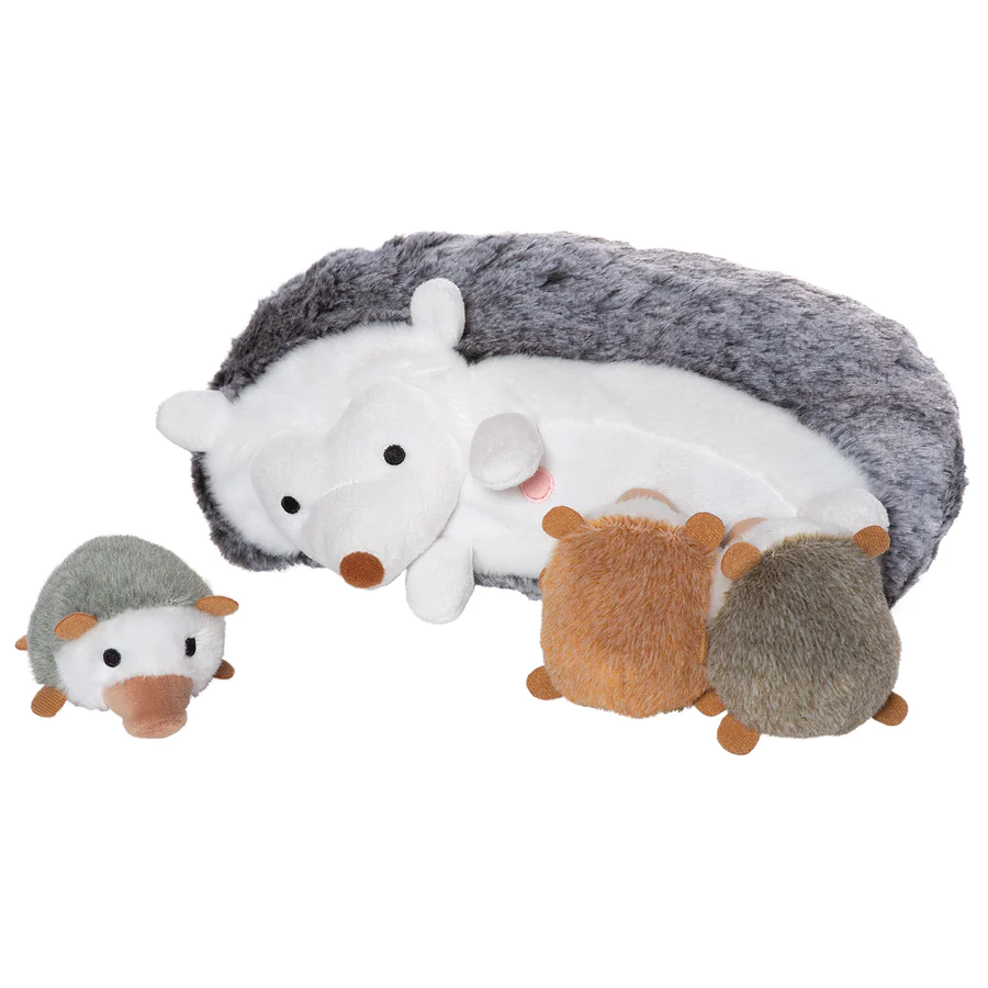 Manhattan Toys Nursing Nissa Hedgehog (3+)