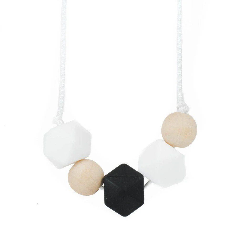 Glitter & Spice Glitter & Spice Silicone Sensory Necklace  (0+)