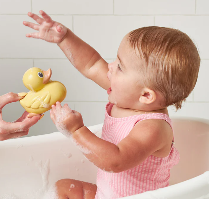 itzy ritzy Itzy Ducky Family (6m+)