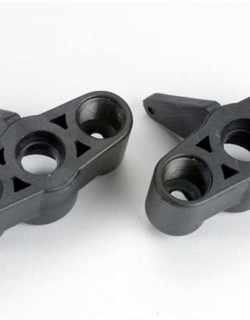 Traxxas 4932 Axle carriers/ steering blocks (2)