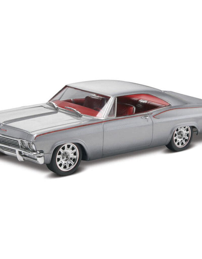 Revell RMX854190	 1/25 '65 Chevy Impala