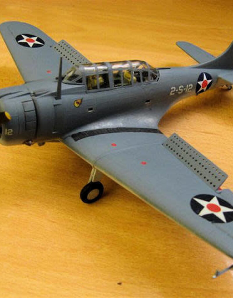 Revell RMX855249	 1/48 Dauntless