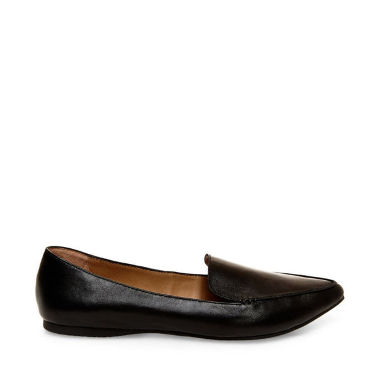 Steve Madden Feather Flat